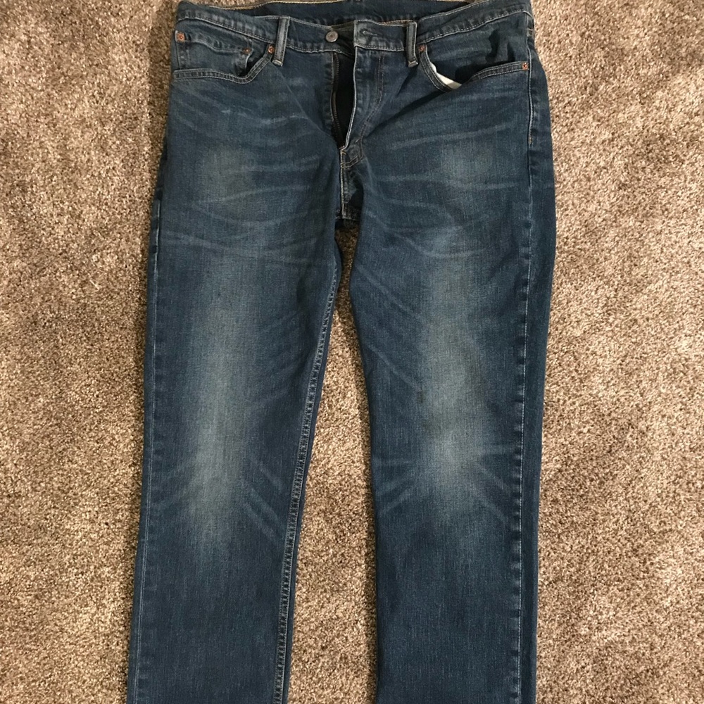 Men’s Levi jeans